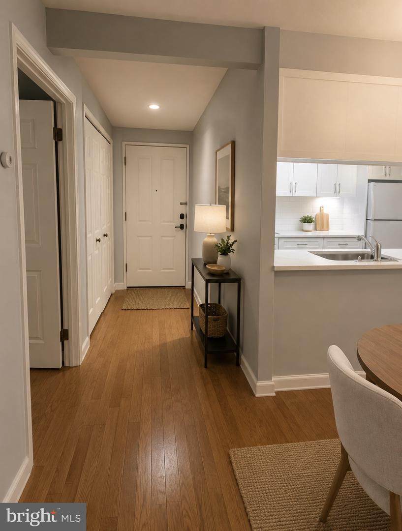 https://bt-photos.global.ssl.fastly.net/brightmls/orig_boomver_3_805041866374-2.jpg