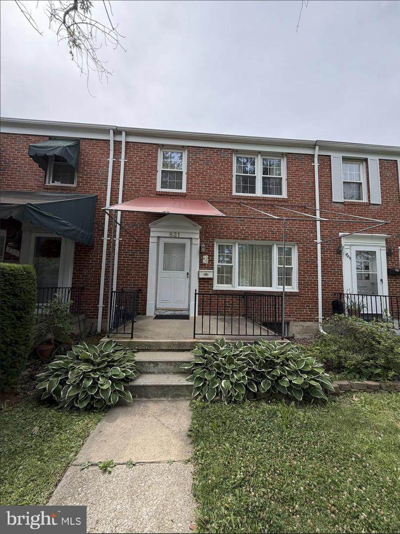 831 Bosley Avenue - Photo 1