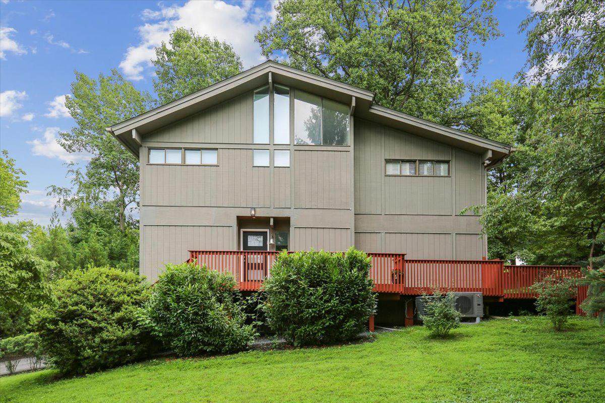 7614 Carteret Road - Photo 1