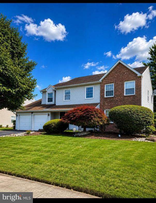 2067 Wellington Road - Photo 1