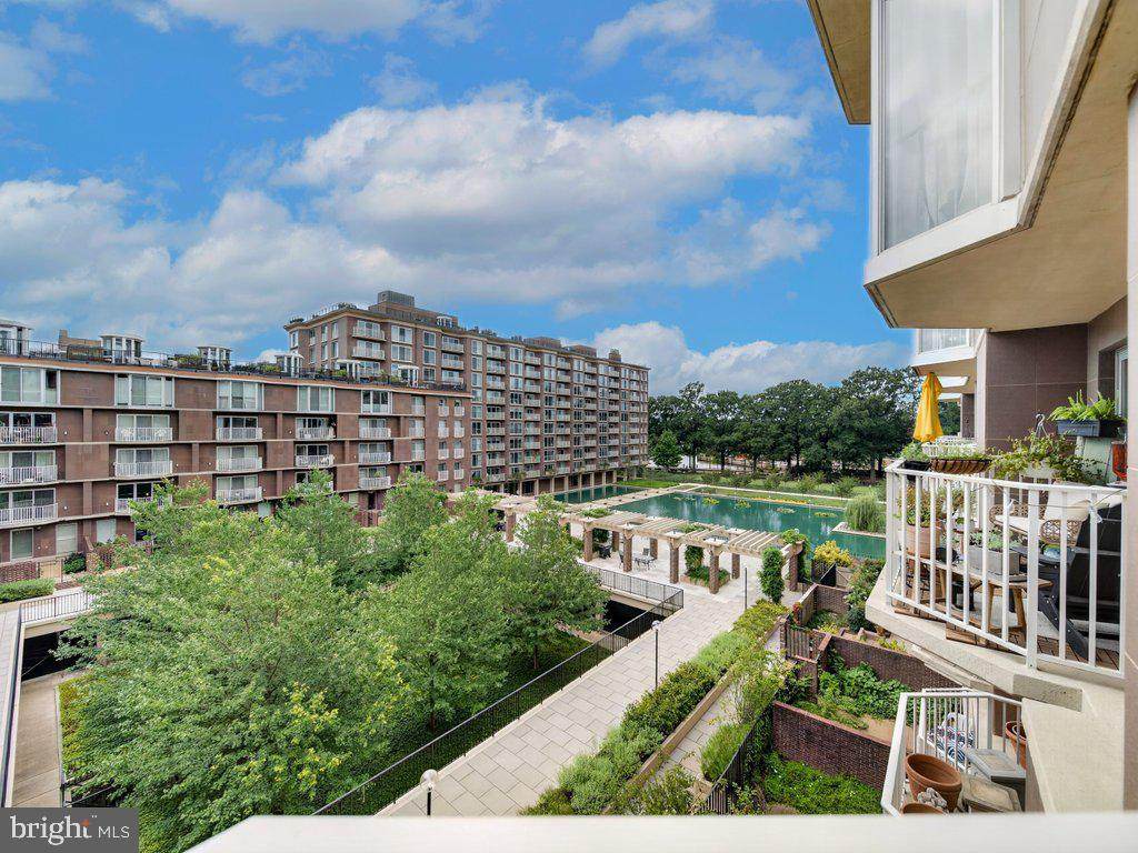 510 N Street - Photo 1