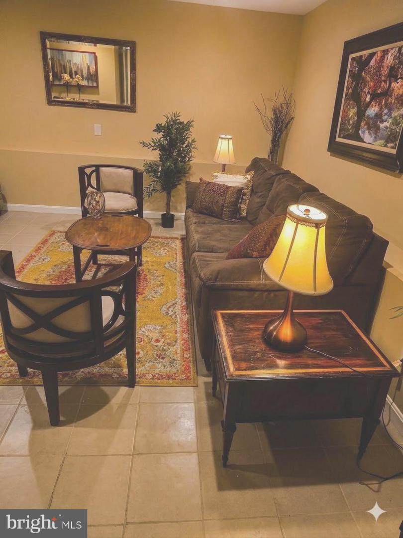 100 Spruce Drive - Photo 1