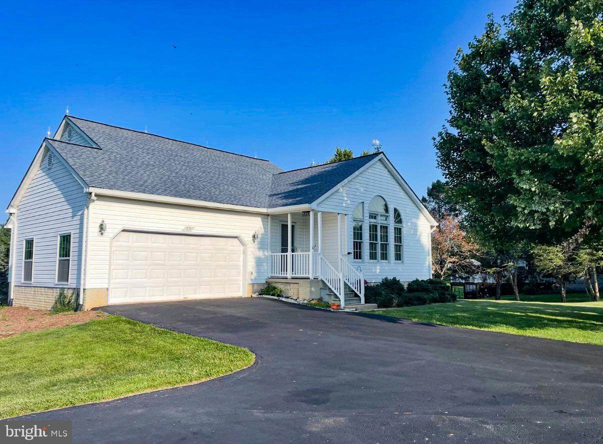 23 Teakwood Court - Photo 1