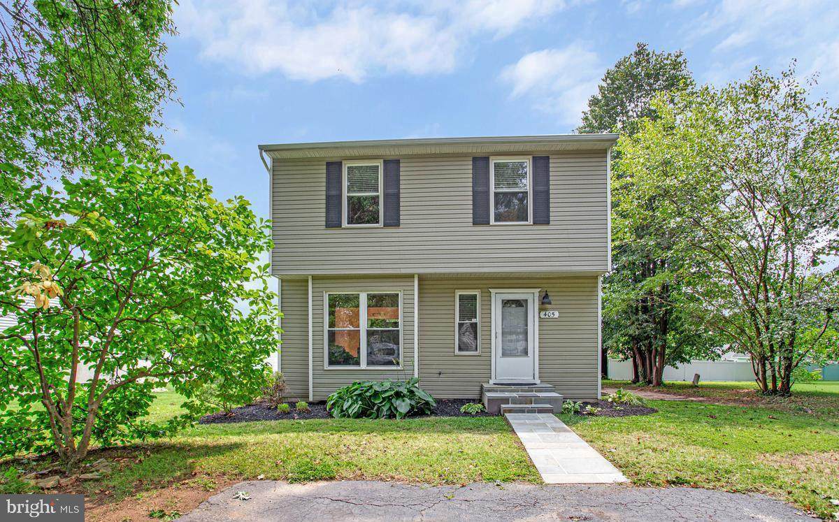405 4TH Avenue - Photo 1