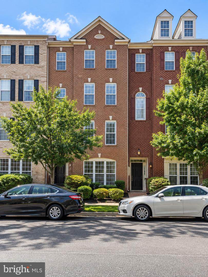 15112 Kentshire Drive - Photo 1