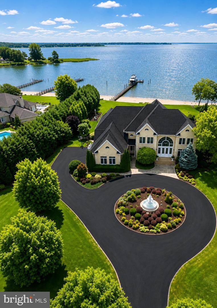 https://bt-photos.global.ssl.fastly.net/brightmls/orig_boomver_3_805300407198-2.jpg
