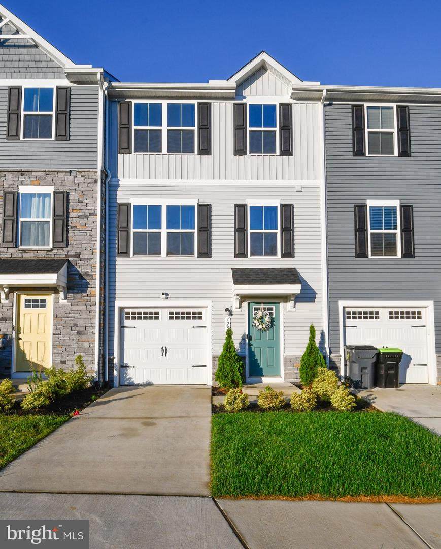 7230 Potomac Terrace - Photo 1