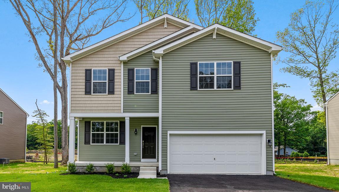 621 Schaeffer Avenue - Photo 1