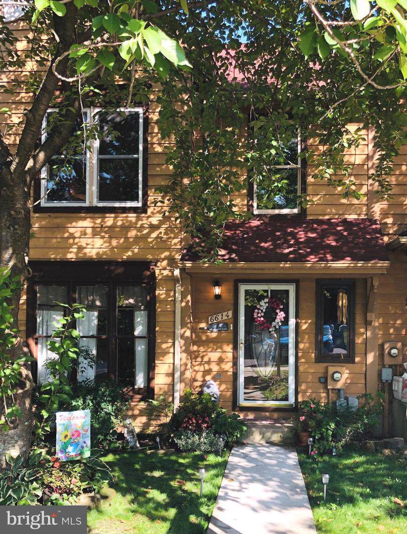 6614 Beach Drive - Photo 1