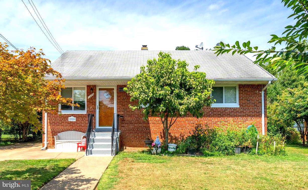 7320 Valleycrest Boulevard - Photo 1