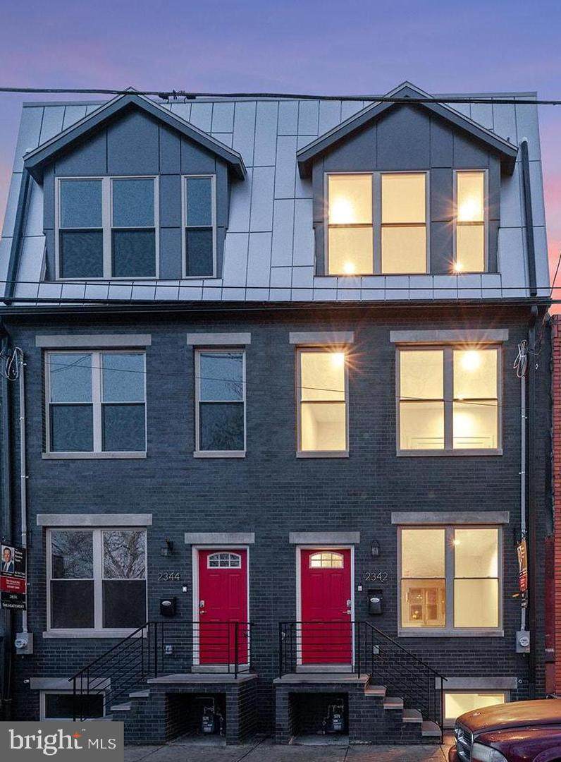 2342 6TH Street - Photo 1