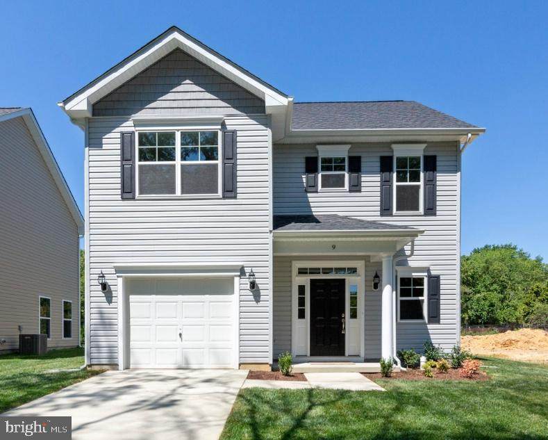 9 Stuart Place - Photo 1