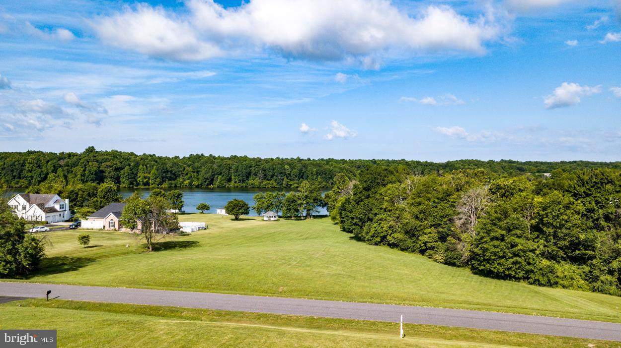 6905 Lake Pointe Drive - Photo 1