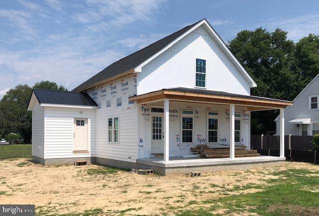 501 Front Street - Photo 1