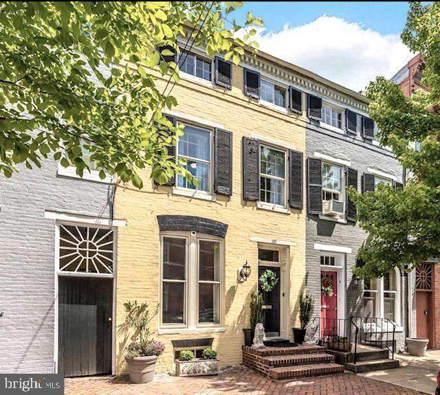 137 3RD Street - Photo 1