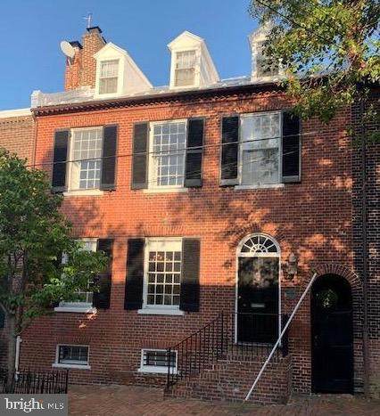 221 Royal Street - Photo 1