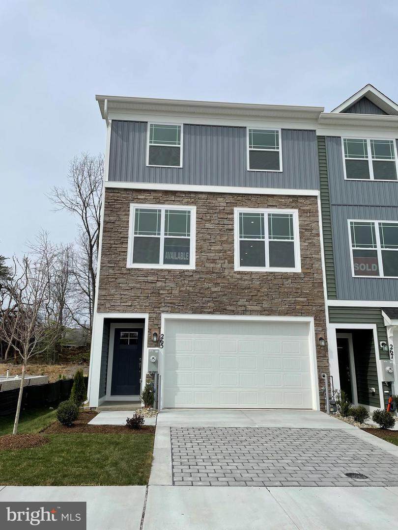 265 Jenkins Way - Photo 1