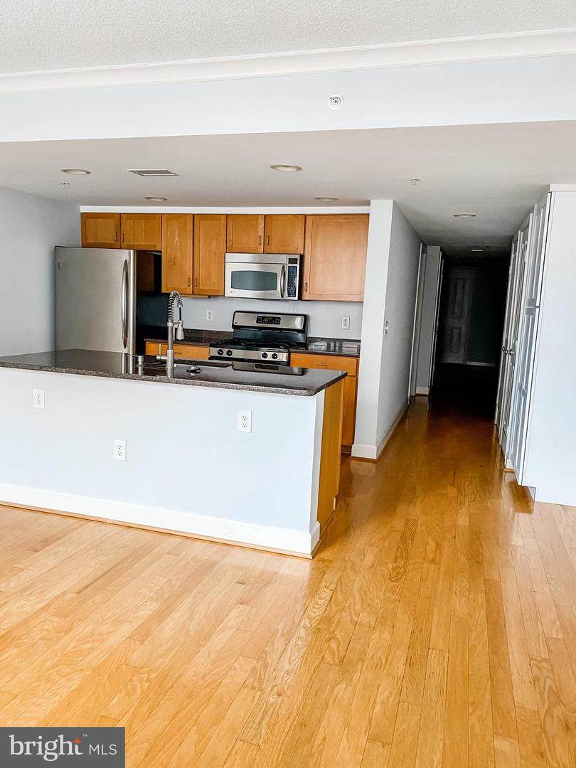 1205 Garfield - Photo 1