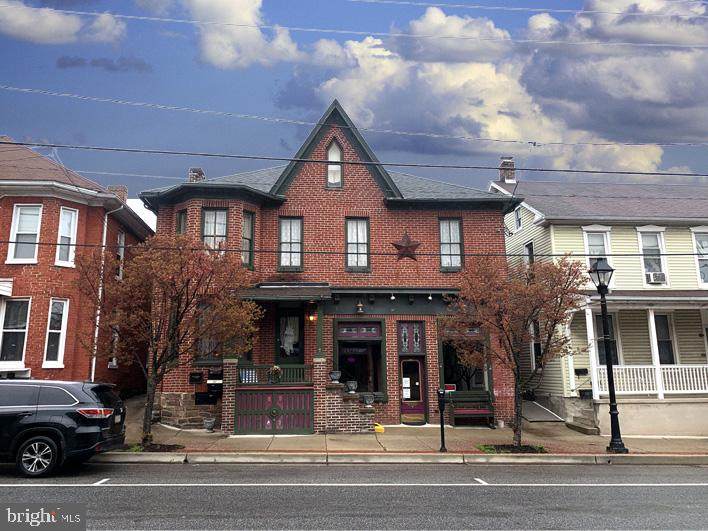 25-27 Baltimore Street - Photo 1