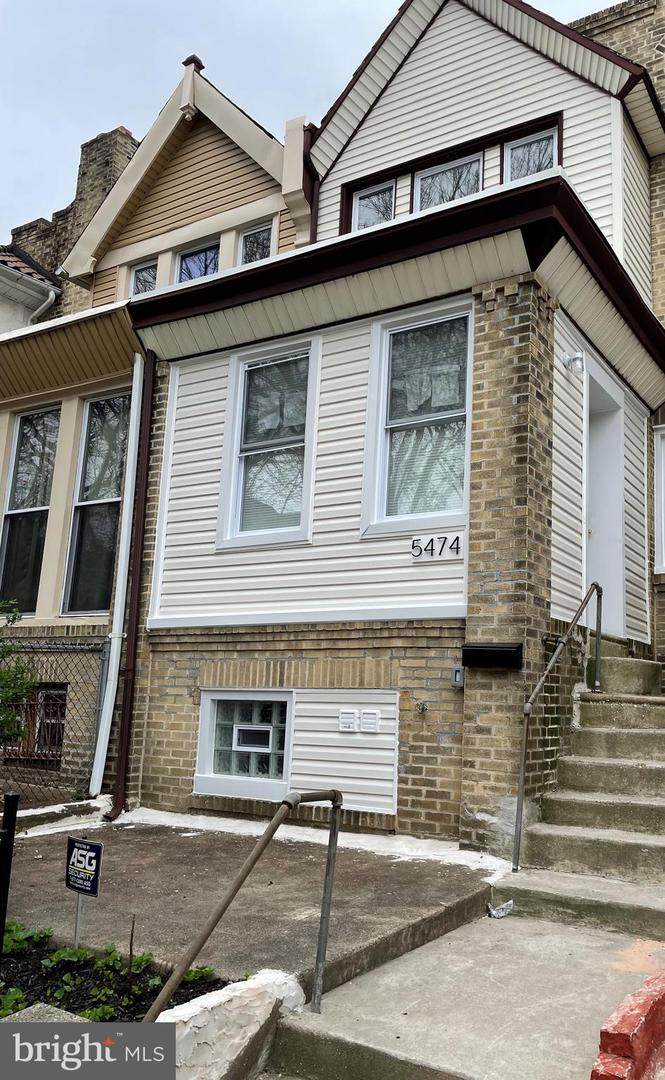 5474 Morse Street - Photo 1