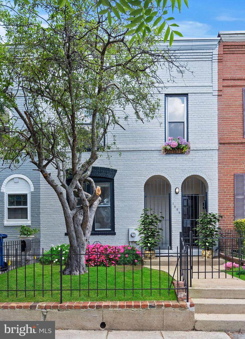 1006 13TH Street - Photo 1