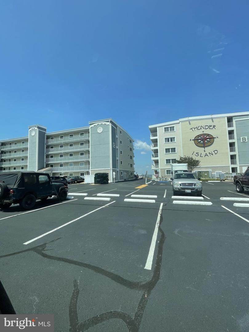 107 Convention Center Drive - Photo 1
