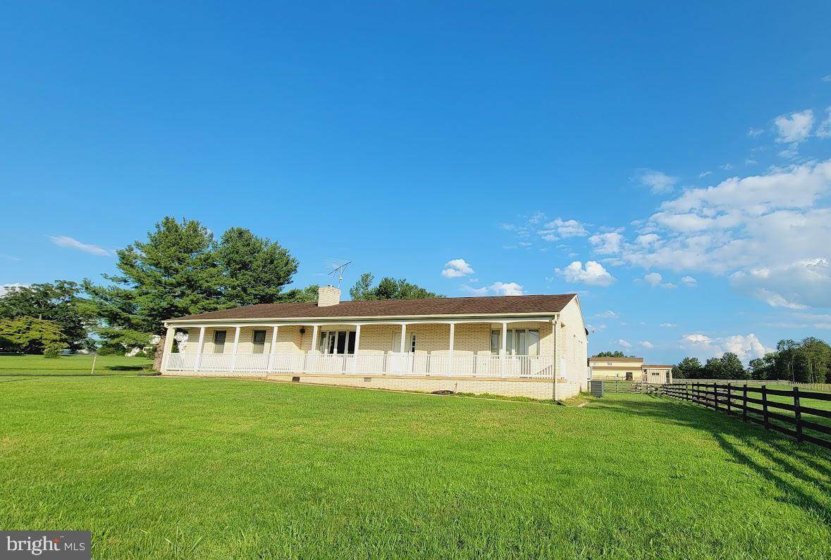 11559 Kings Hill Road - Photo 1