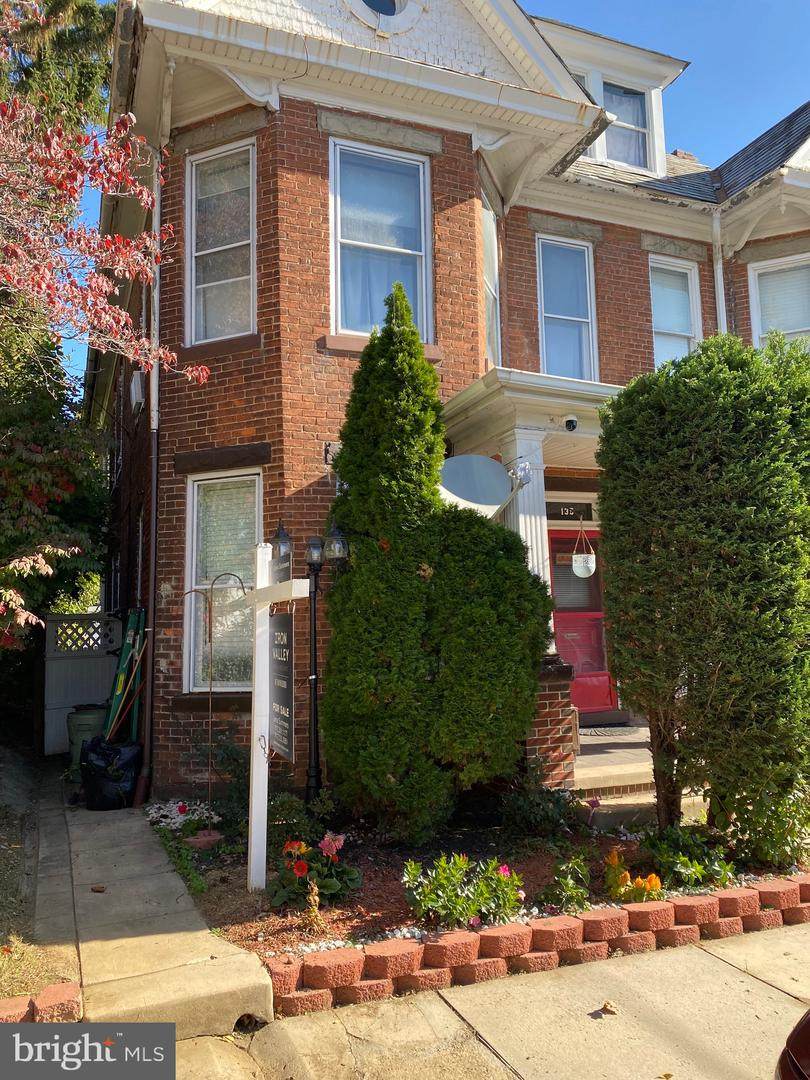135 Snider Avenue - Photo 1