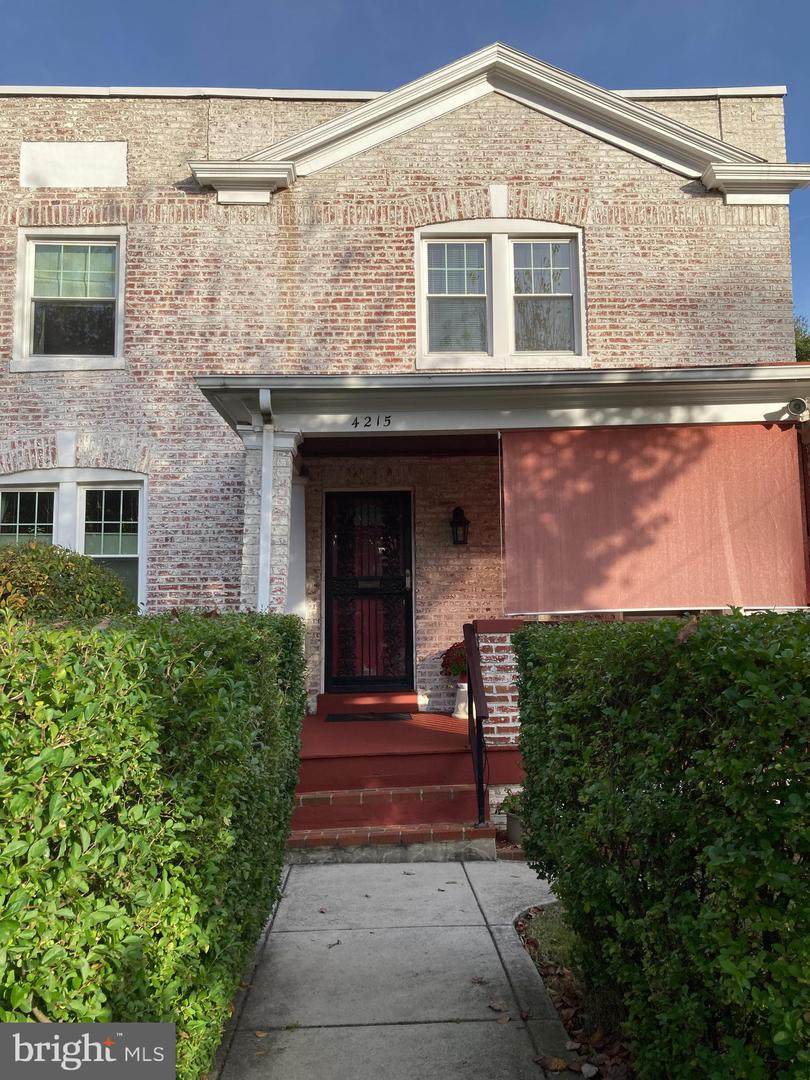 4215 13TH Street - Photo 1