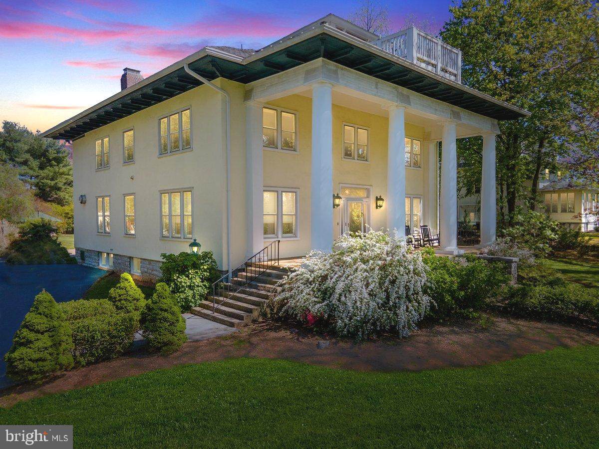 210 Happy Creek Road - Photo 1