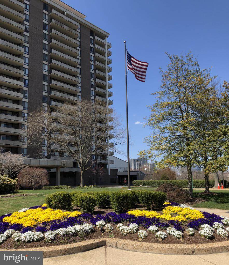 1800 Old Meadow - Photo 1