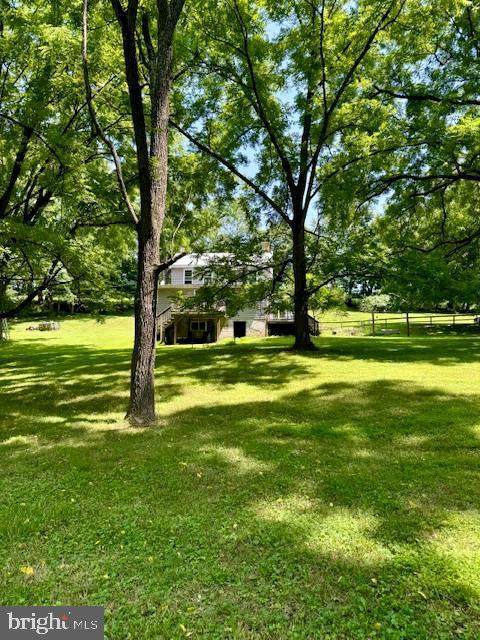 1507 Freeland Road - Photo 1