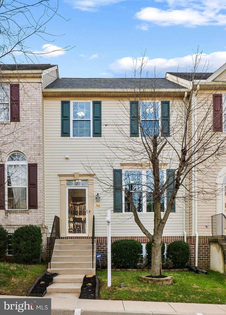 566 Kirkcaldy Way - Photo 1