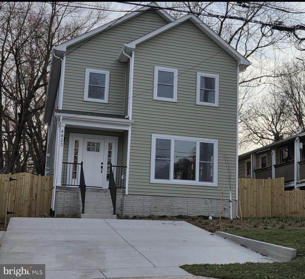 4823 Lexington Avenue - Photo 1