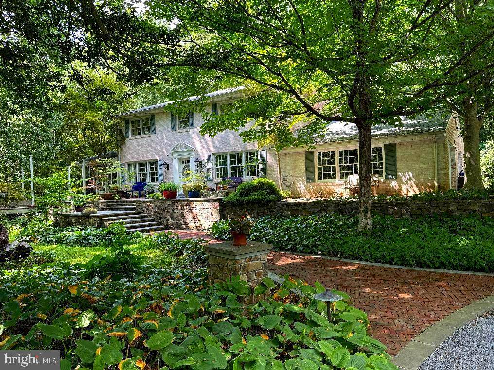 7244 Mink Hollow Road - Photo 1