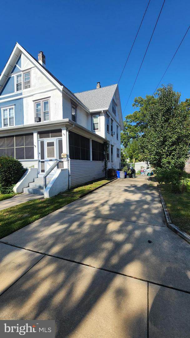 125 Davis Street - Photo 1