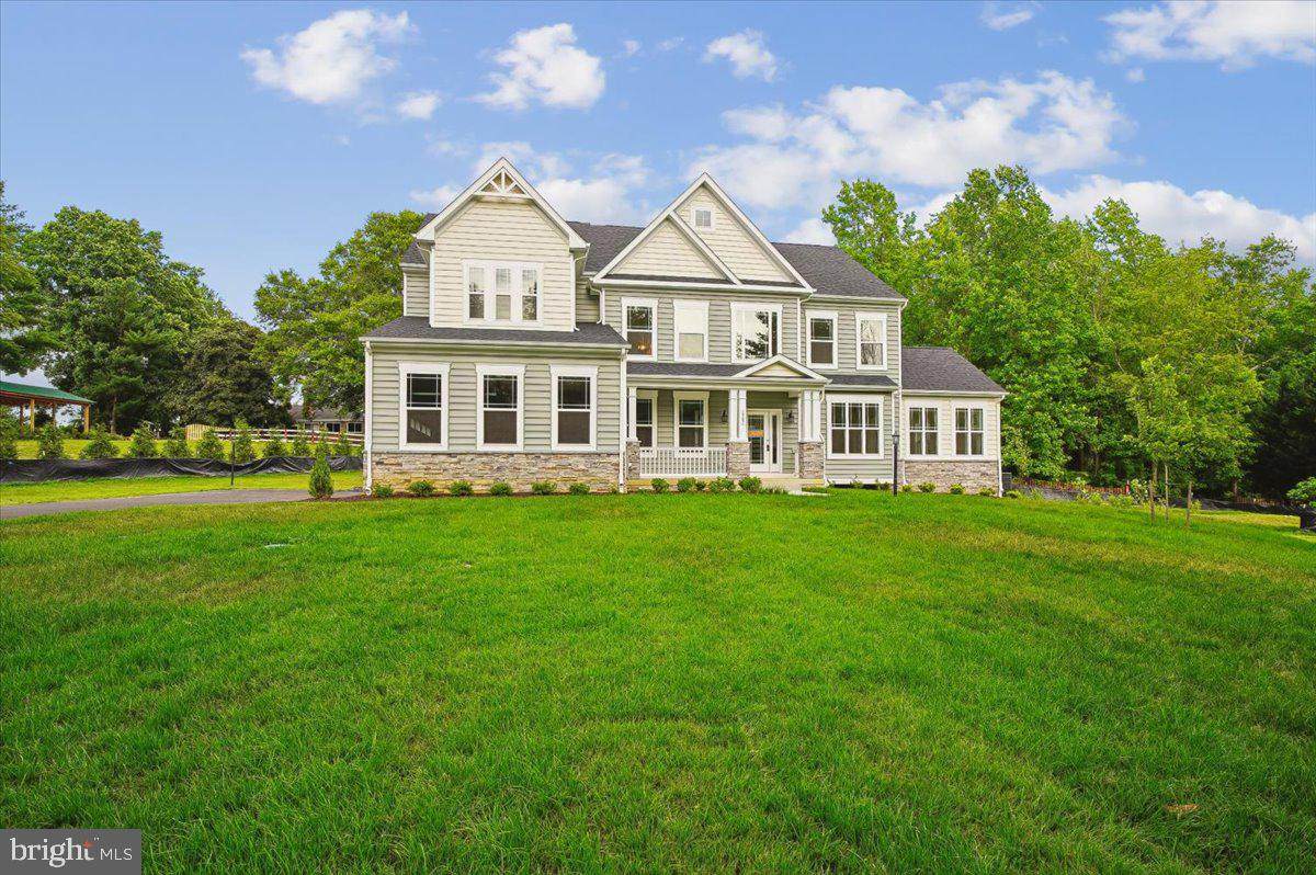 1907 Mackiebeth Court - Photo 1