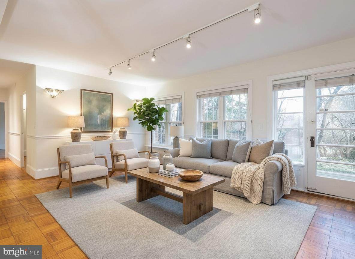 3225 Ravensworth Place - Photo 1