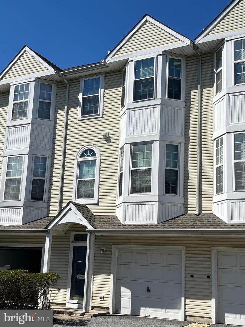 9103 Blue Heron Court - Photo 1