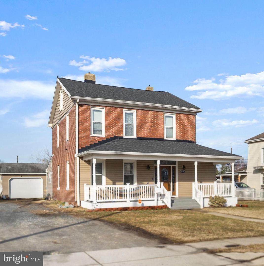 5706 Magie Street - Photo 1