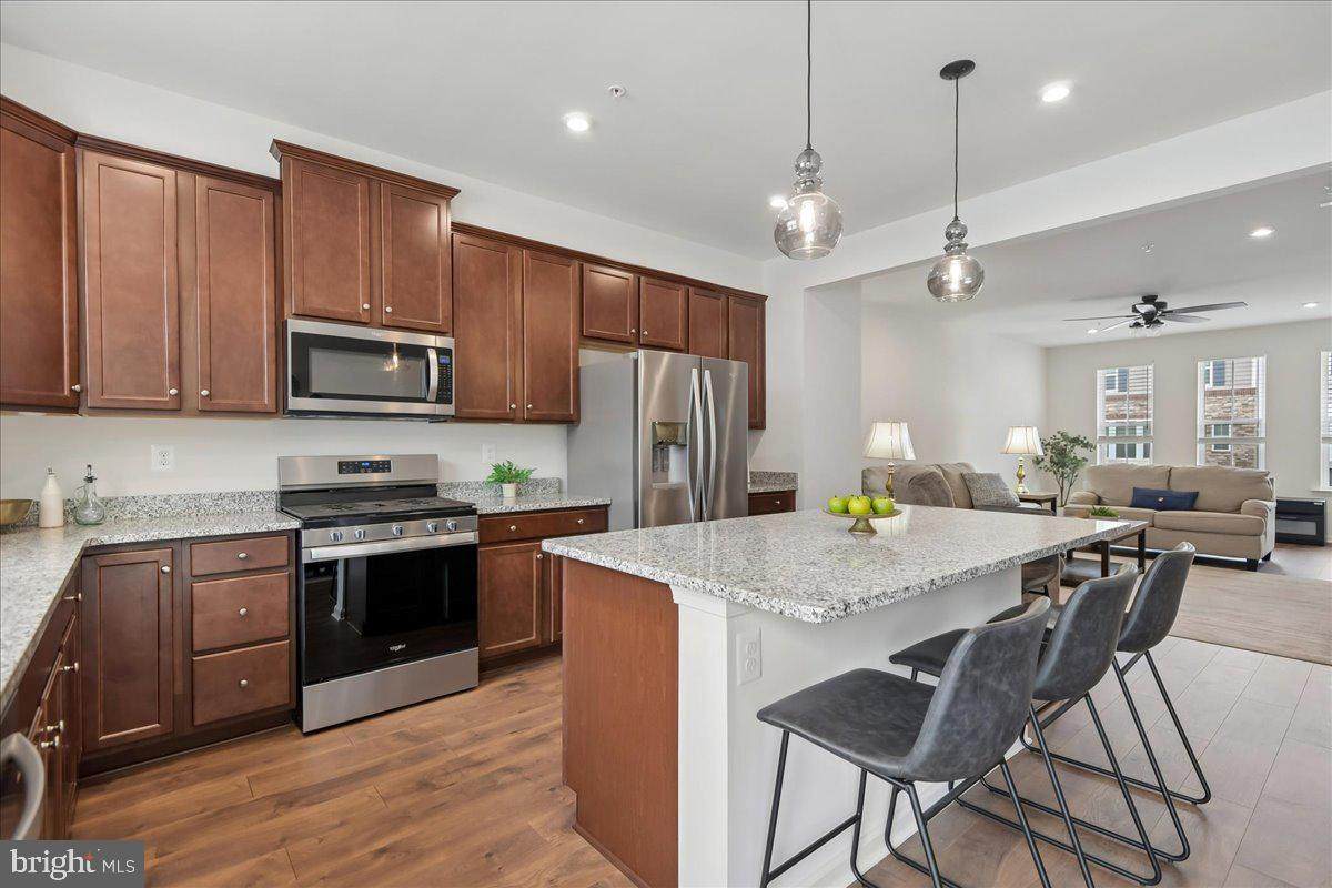 1813 Iris Lane - Photo 1