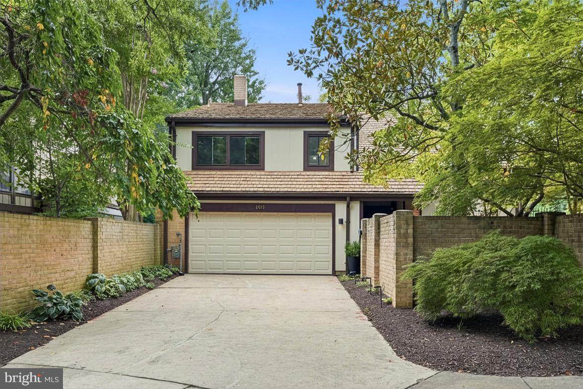 6313 Swords Way - Photo 1