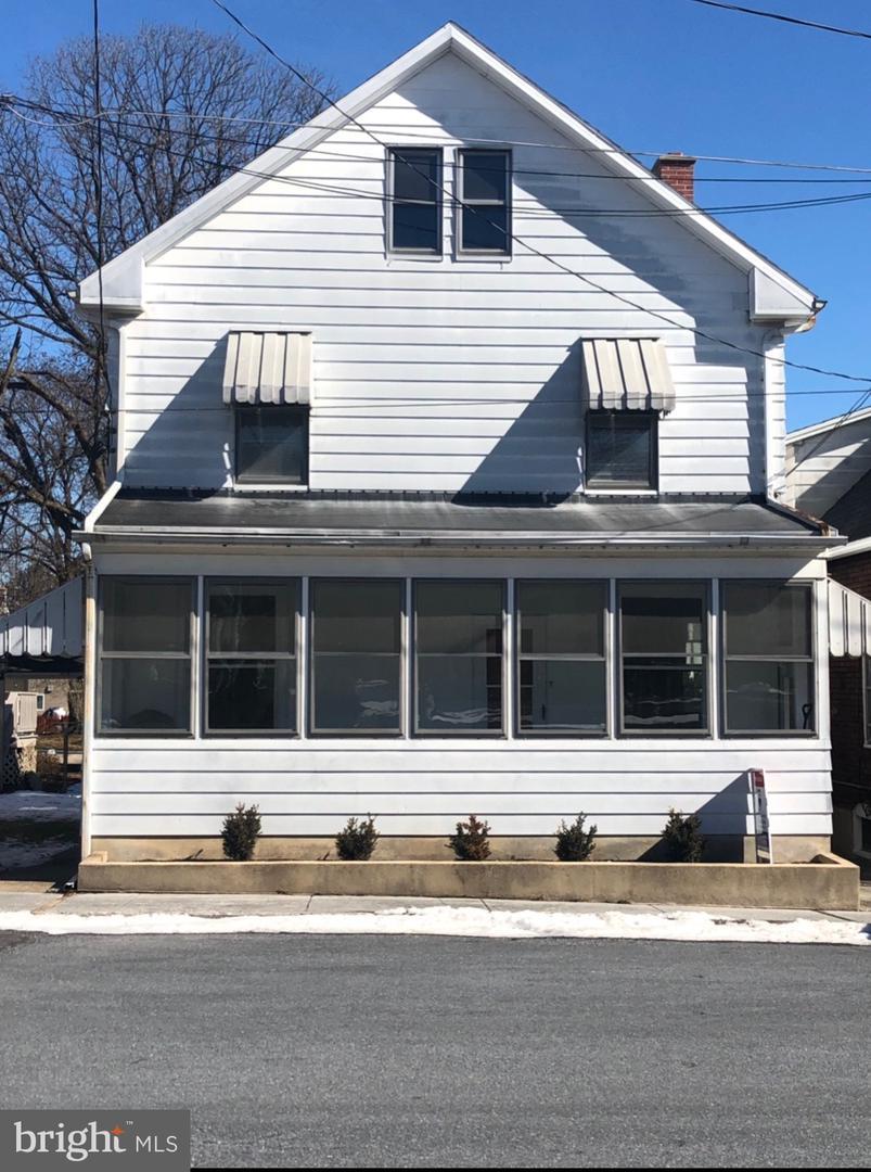 307 Linden Avenue - Photo 1