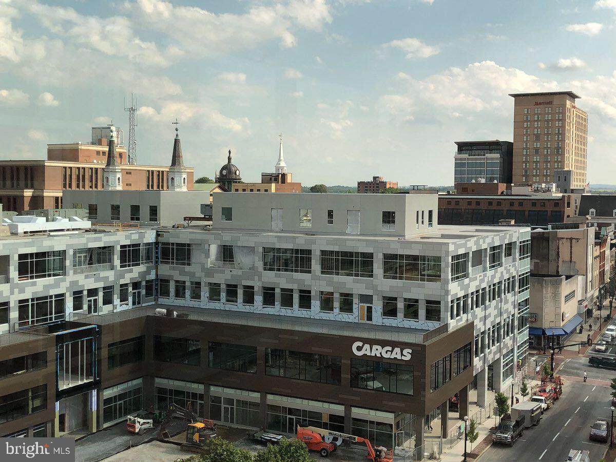 101 Queen Street - Photo 1