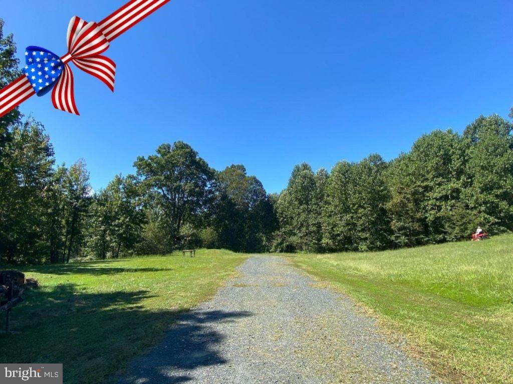 6852 Old Bayside Road - Photo 1