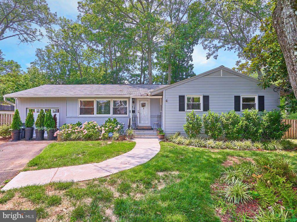 609 Thelma Circle - Photo 1