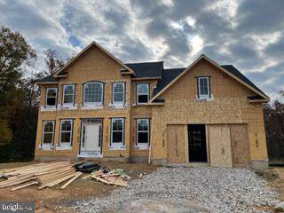 8023 Corsair Court - Photo 1