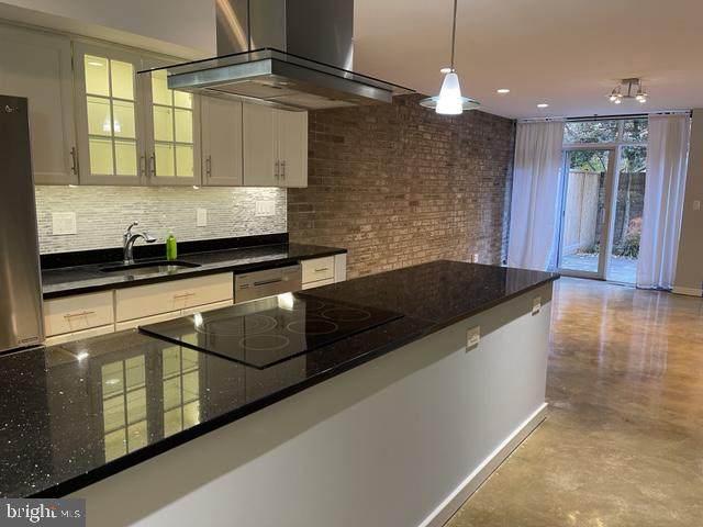 457 N Street - Photo 1