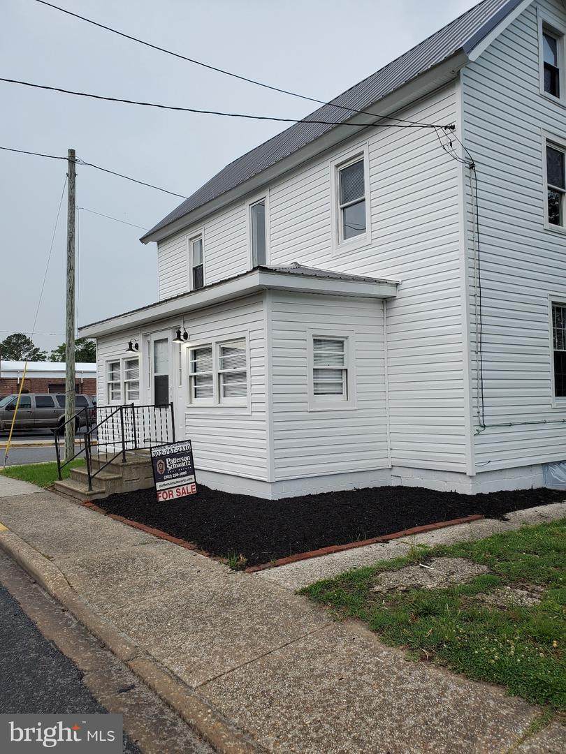 401 State Street - Photo 1