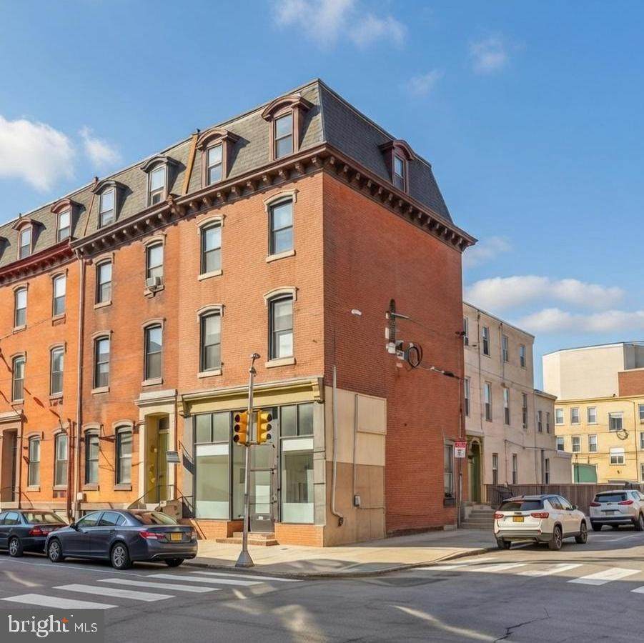 1542 15TH Street - Photo 1